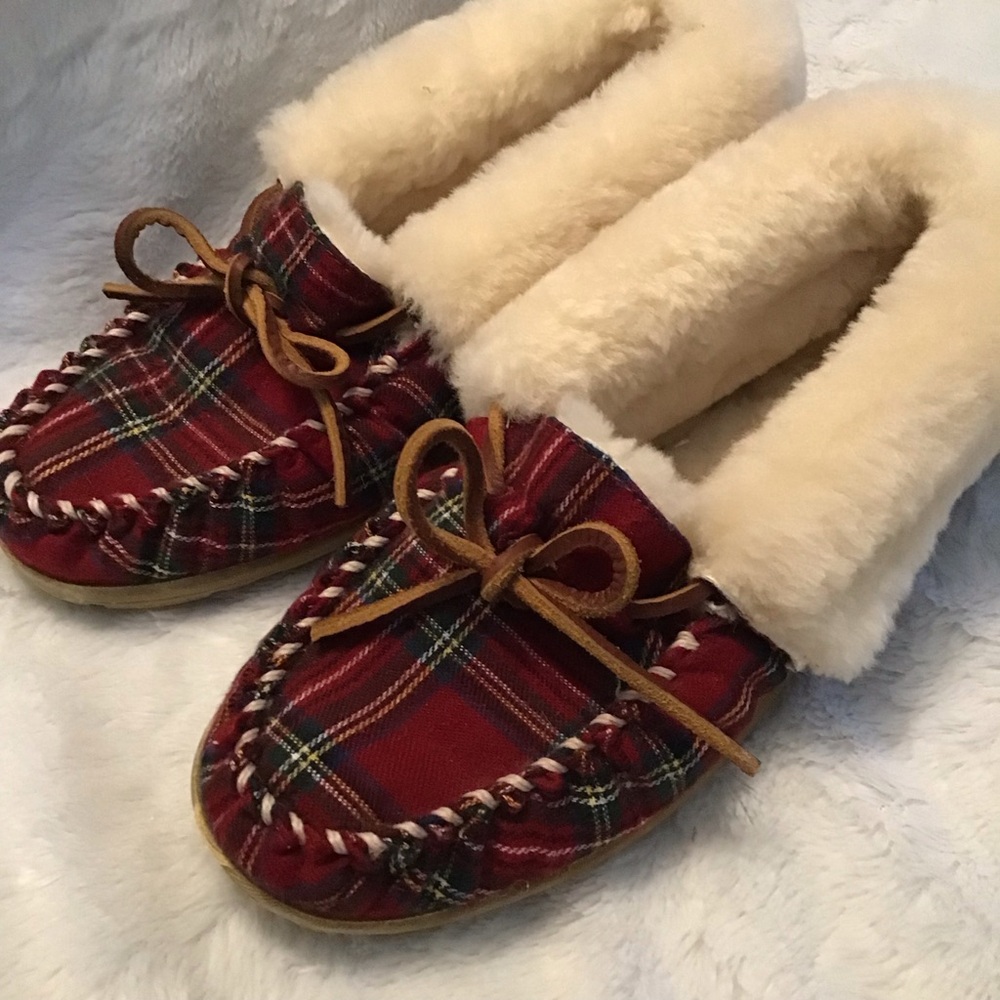 L.L.Bean Wicked Good Moccasin Slippers. Red Plaid, Shearling Lined Women’s Sz 7. - Picture 8 of 11